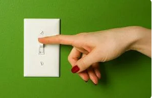 risparmiare energia elettrica in una casa privata